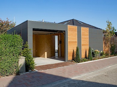 Gartenhaus 3in1: Garage, Sauna, Geräteraum