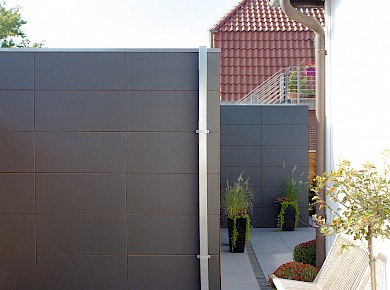 Gartenhaus 3in1: Garage, Sauna, Geräteraum